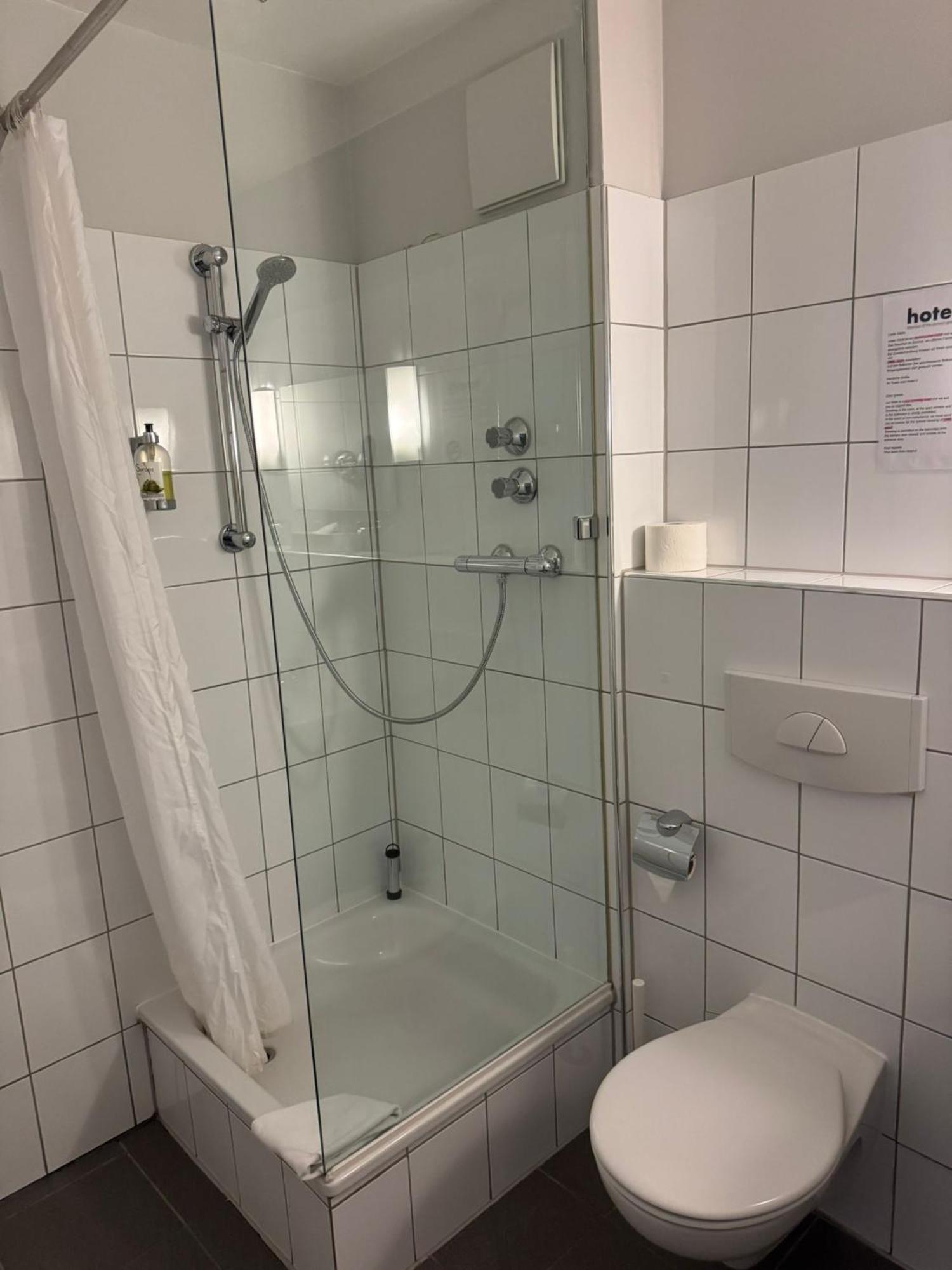 Hotel U Muelheim Free Parking Highspeed Wifi Muelheim an der Ruhr Ngoại thất bức ảnh